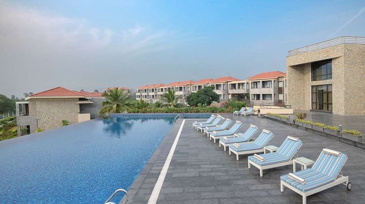 Radisson Blu Resort Visakhapatnam Pool