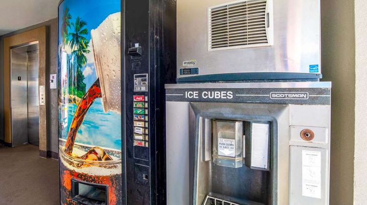 Quality Inn and Suites Cayce Other