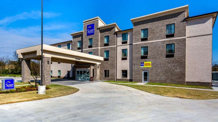 Sleep Inn & Suites Exterior