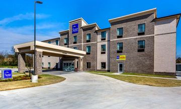Sleep Inn & Suites