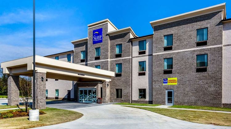 Sleep Inn & Suites Exterior