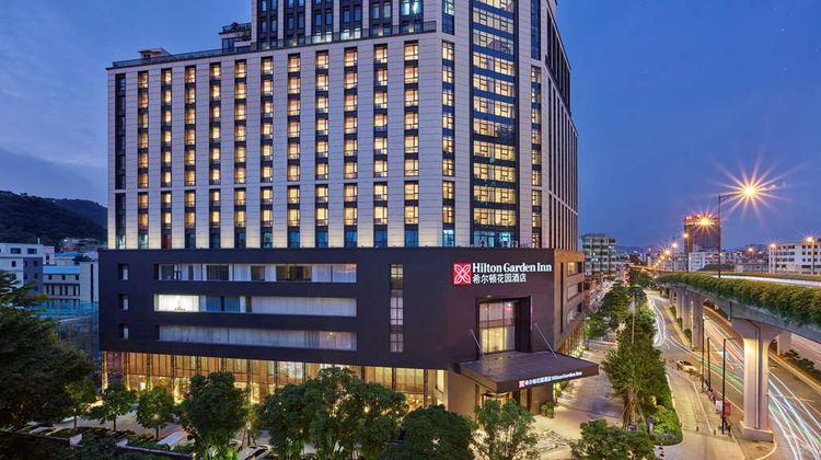 Hilton Garden Inn Guangzhou Tianhe Exterior