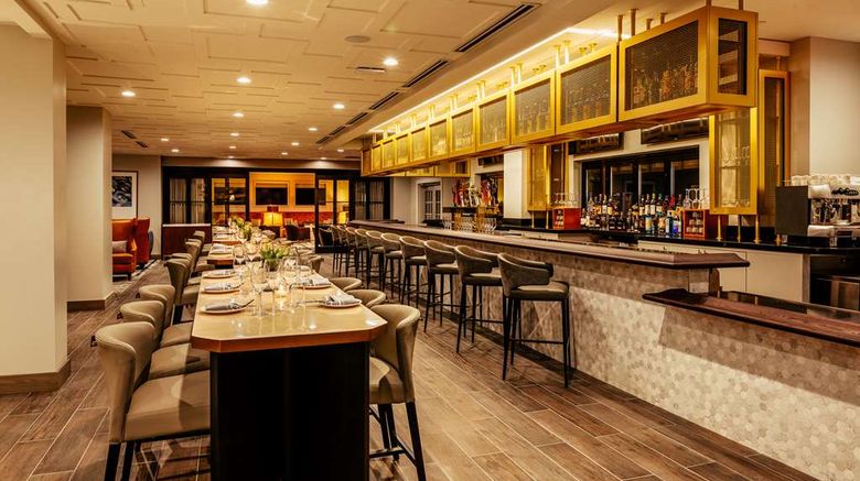 <b>Somerset Hills Hotel Restaurant</b>. Images powered by <a href="https://iceportal.shijigroup.com/" title="IcePortal" target="_blank">IcePortal</a>.