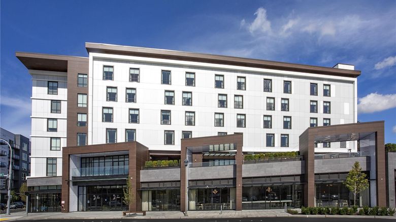 <b>Hilton Garden Inn Redmond Town Center Exterior</b>. Images powered by <a href="https://iceportal.shijigroup.com/" title="IcePortal" target="_blank">IcePortal</a>.