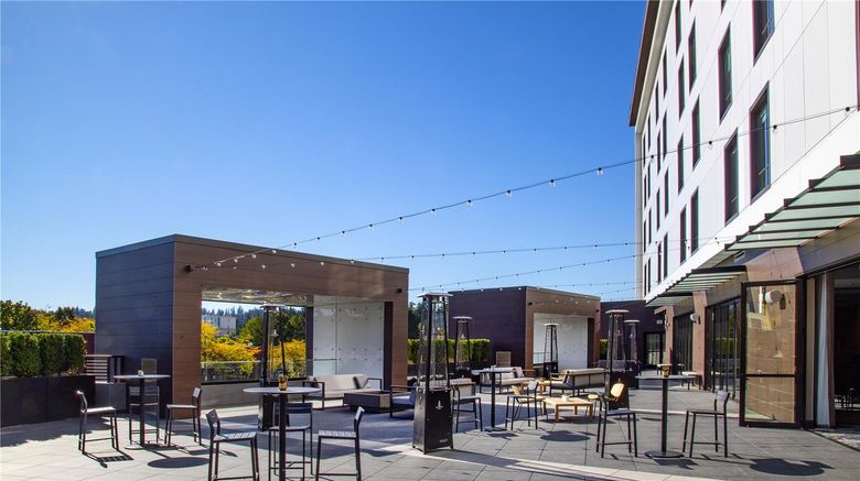 <b>Hilton Garden Inn Redmond Town Center Meeting</b>. Images powered by <a href="https://iceportal.shijigroup.com/" title="IcePortal" target="_blank">IcePortal</a>.