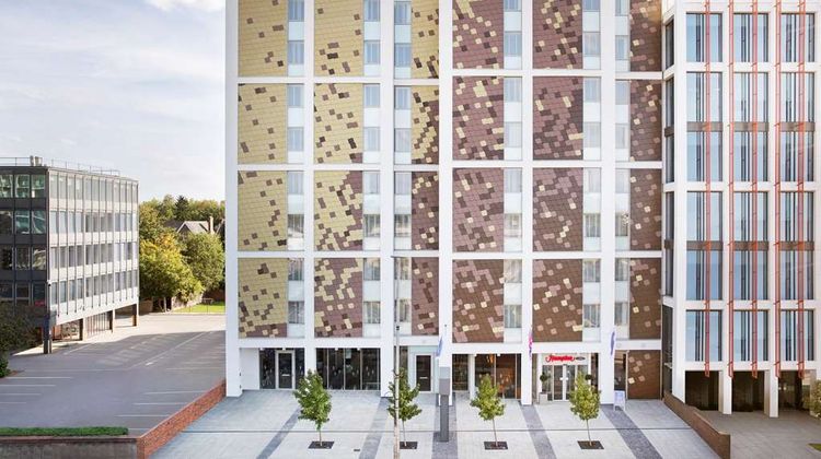 Hampton by Hilton London Ealing Exterior