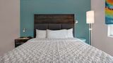 Tru by Hilton West Turkey Creek Room