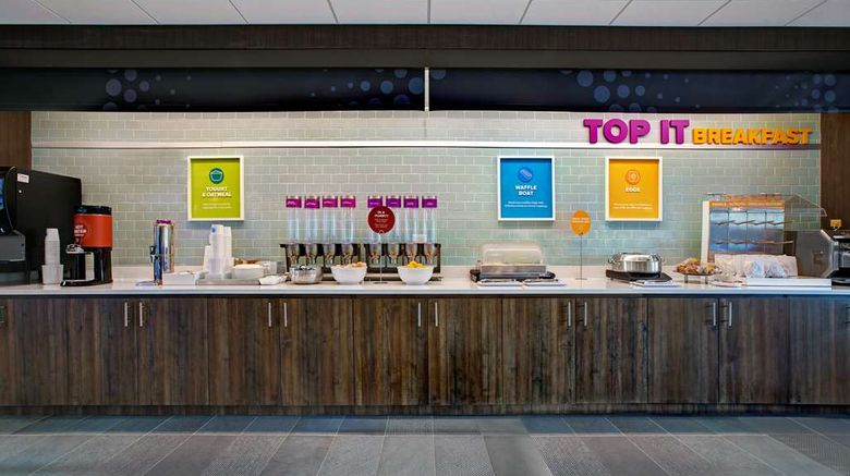 <b>Tru by Hilton West Turkey Creek Restaurant</b>. Images powered by <a href="https://iceportal.shijigroup.com/" title="IcePortal" target="_blank">IcePortal</a>.