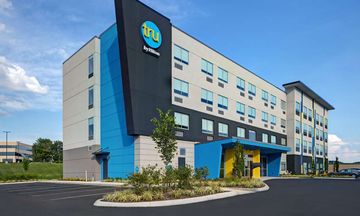 Tru by Hilton West Turkey Creek