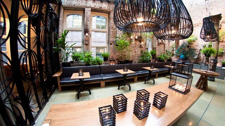 <b>Establishment Hotel Restaurant</b>. Images powered by <a href="https://iceportal.shijigroup.com/" title="IcePortal" target="_blank">IcePortal</a>.