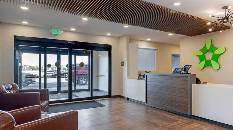 <b>Extended Stay America Prem Stes Pooler Lobby</b>. Images powered by <a href="https://iceportal.shijigroup.com/" title="IcePortal" target="_blank">IcePortal</a>.