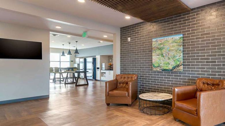 <b>Extended Stay America Prem Stes Pooler Lobby</b>. Images powered by <a href="https://iceportal.shijigroup.com/" title="IcePortal" target="_blank">IcePortal</a>.