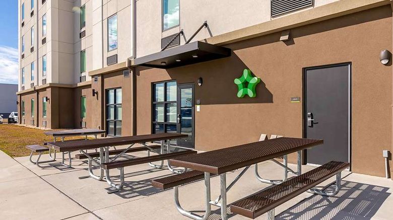 <b>Extended Stay America Prem Stes Pooler Other</b>. Images powered by <a href="https://iceportal.shijigroup.com/" title="IcePortal" target="_blank">IcePortal</a>.