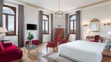 Sina Brufani Suite