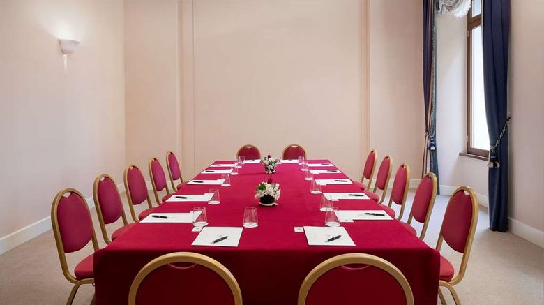 <b>Sina Brufani Meeting</b>. Images powered by <a href="https://iceportal.shijigroup.com/" title="IcePortal" target="_blank">IcePortal</a>.