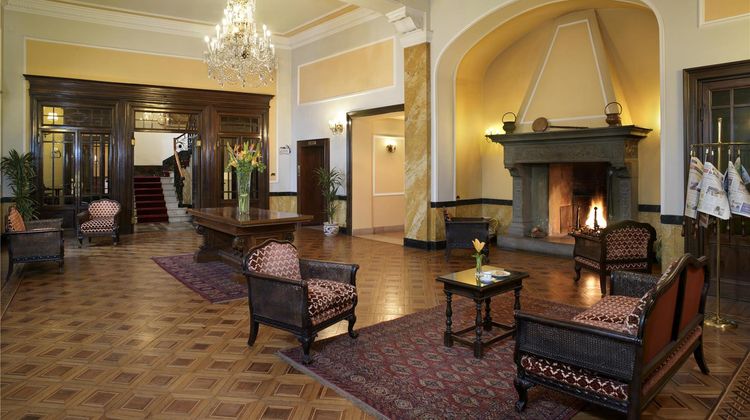 Sina Brufani Lobby