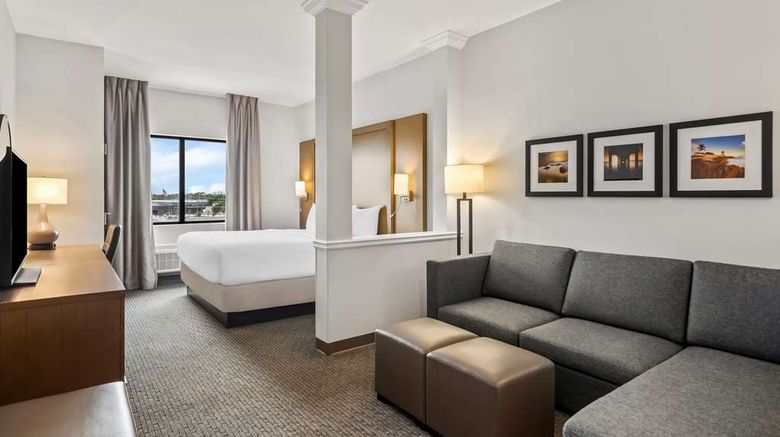 <b>Comfort Suites Stuart-Hutchinson Island Suite</b>. Images powered by <a href="https://iceportal.shijigroup.com/" title="IcePortal" target="_blank">IcePortal</a>.