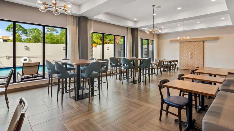 Comfort Suites Stuart-Hutchinson Island Restaurant