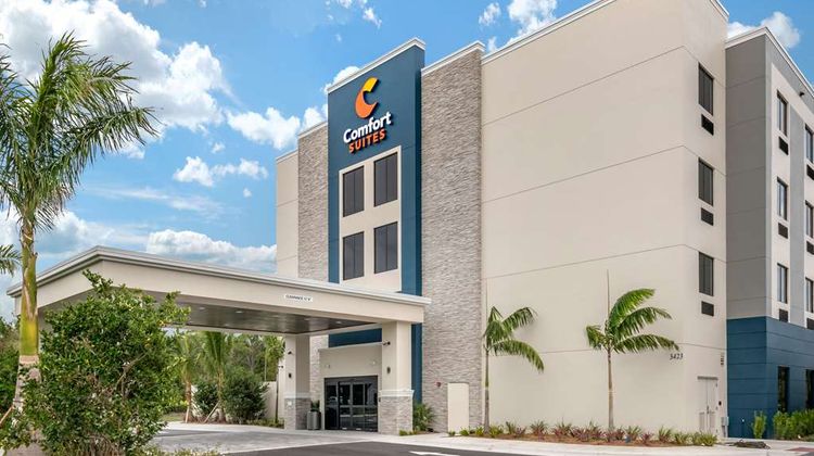 Comfort Suites Stuart-Hutchinson Island Exterior