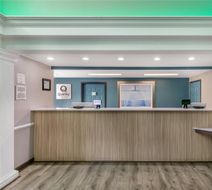 Quality Inn Wilmington Lobby