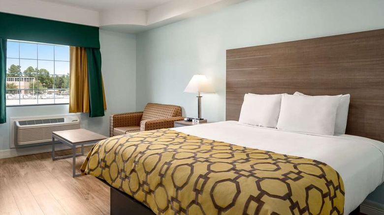 <b>Baymont by Wyndham Kingwood Room</b>. Images powered by <a href="https://iceportal.shijigroup.com/" title="IcePortal" target="_blank">IcePortal</a>.
