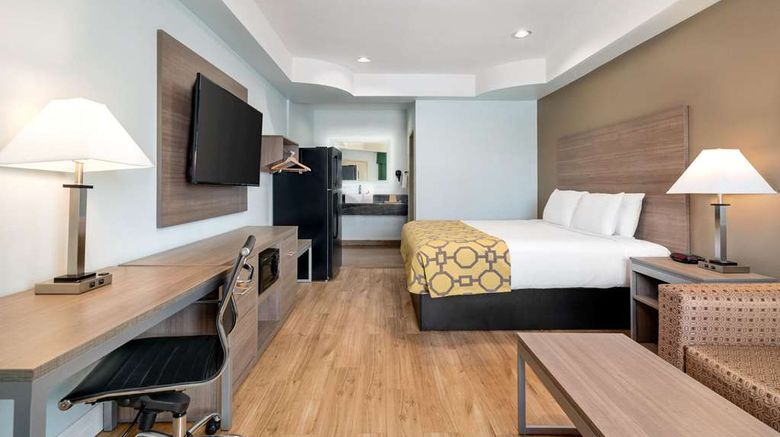 <b>Baymont by Wyndham Kingwood Room</b>. Images powered by <a href="https://iceportal.shijigroup.com/" title="IcePortal" target="_blank">IcePortal</a>.