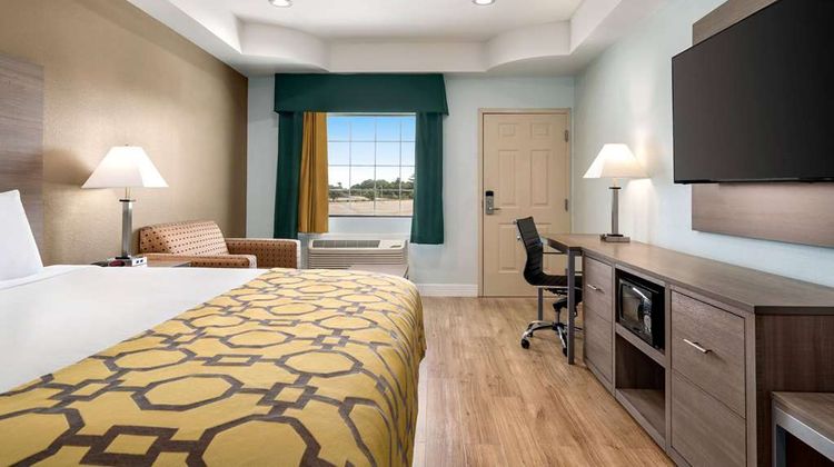 Baymont by Wyndham Kingwood Room