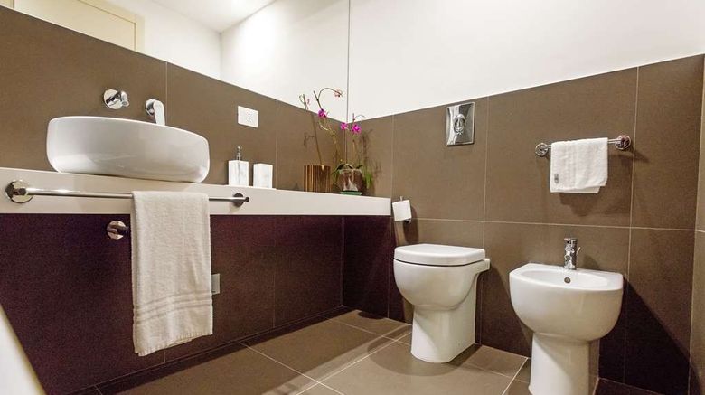 <b>Hotel Politeama Room</b>. Images powered by <a href="https://iceportal.shijigroup.com/" title="IcePortal" target="_blank">IcePortal</a>.