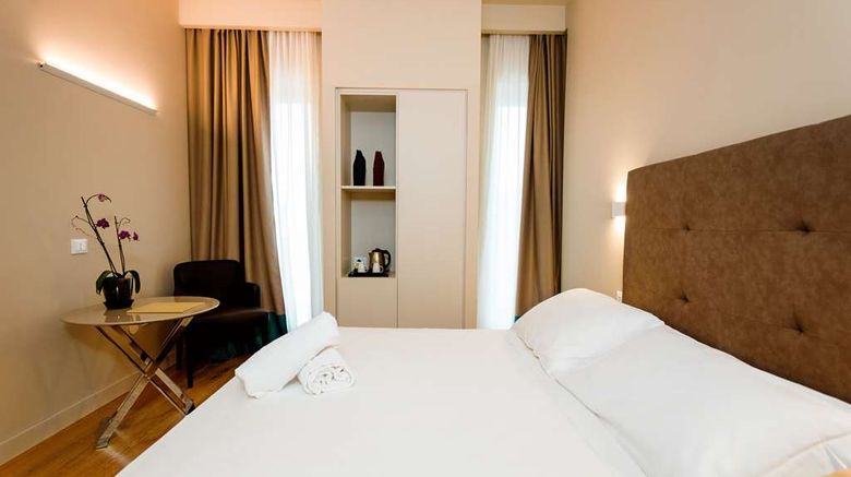 <b>Hotel Politeama Room</b>. Images powered by <a href="https://iceportal.shijigroup.com/" title="IcePortal" target="_blank">IcePortal</a>.