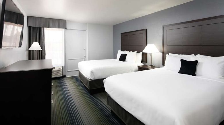 <b>Red Lion Inn & Suites Tucson Downtown Room</b>. Images powered by <a href="https://iceportal.shijigroup.com/" title="IcePortal" target="_blank">IcePortal</a>.