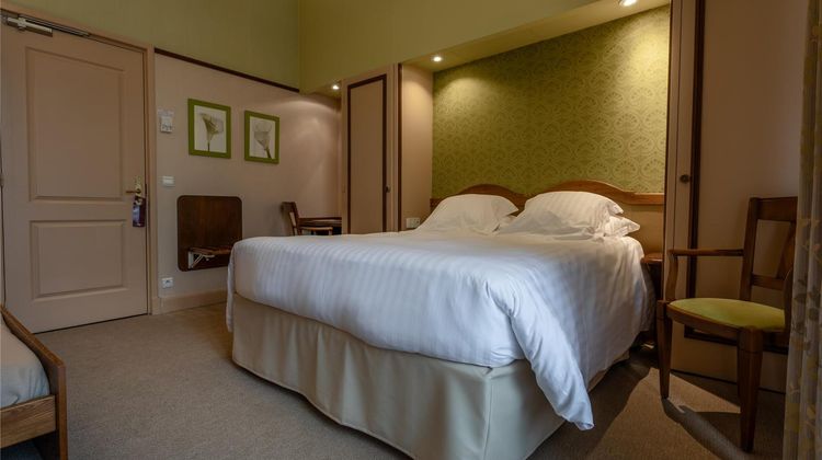 Le Sphinx Hotel Room
