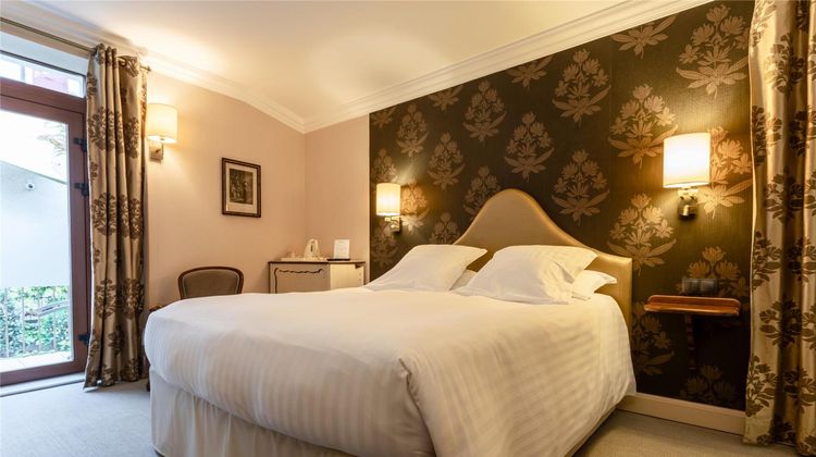 Le Sphinx Hotel Room