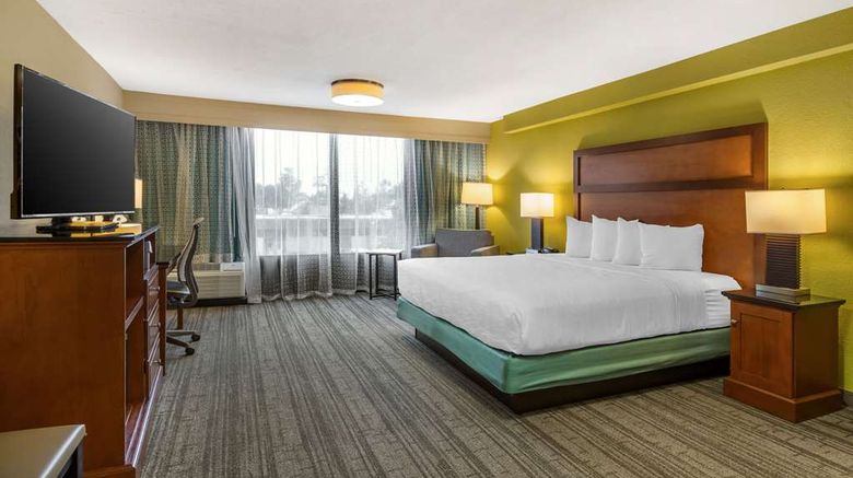 <b>Best Western Plus Houston Energy Corridor Room</b>. Images powered by <a href="https://iceportal.shijigroup.com/" title="IcePortal" target="_blank">IcePortal</a>.