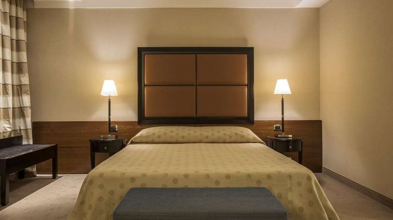 <b>Ergife Palace Hotel Room</b>. Images powered by <a href="https://iceportal.shijigroup.com/" title="IcePortal" target="_blank">IcePortal</a>.