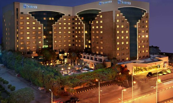 Sonesta Hotel Tower & Casino Exterior
