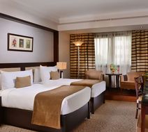 Sonesta Hotel Tower & Casino Room