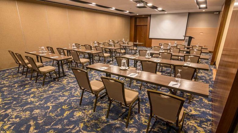<b>Sonesta Hotel El Olivar Meeting</b>. Images powered by <a href="https://iceportal.shijigroup.com/" title="IcePortal" target="_blank">IcePortal</a>.