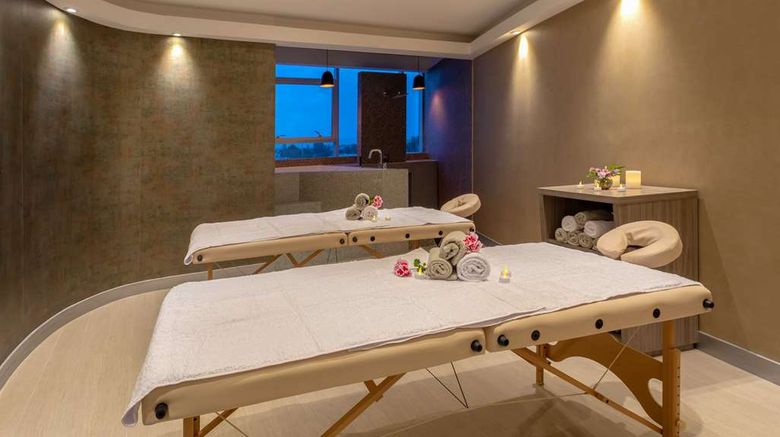 <b>Sonesta Hotel Arequipa Spa</b>. Images powered by <a href="https://iceportal.shijigroup.com/" title="IcePortal" target="_blank">IcePortal</a>.