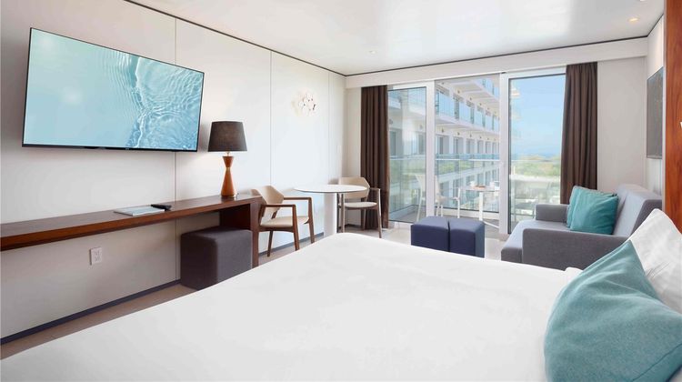 Sonesta Maho Beach Resort, Casino & Spa Room