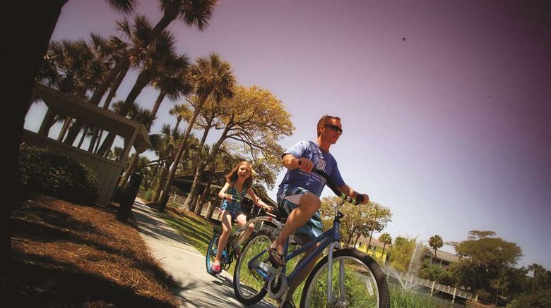 <b>Sonesta Resort Hilton Head Island Recreation</b>. Images powered by <a href="https://iceportal.shijigroup.com/" title="IcePortal" target="_blank">IcePortal</a>.