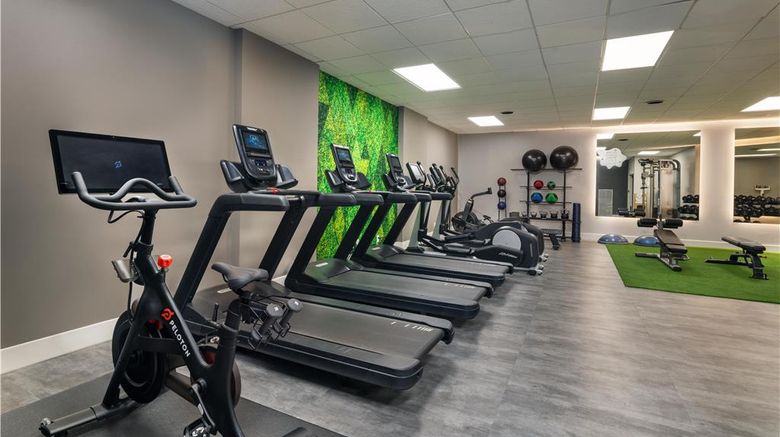 <b>Sonesta Resort Hilton Head Island Health</b>. Images powered by <a href="https://iceportal.shijigroup.com/" title="IcePortal" target="_blank">IcePortal</a>.