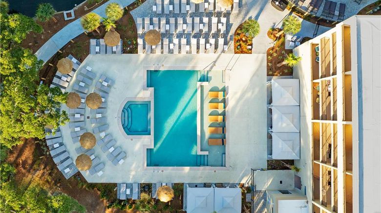 <b>Sonesta Resort Hilton Head Island Exterior</b>. Images powered by <a href="https://iceportal.shijigroup.com/" title="IcePortal" target="_blank">IcePortal</a>.