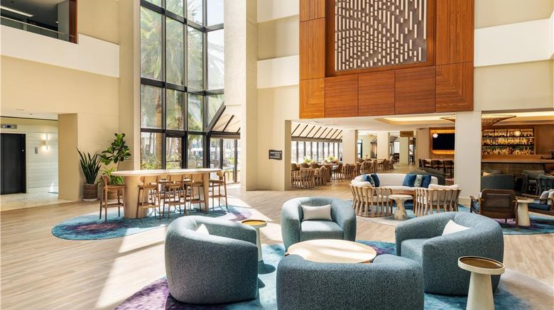 <b>Sonesta Resort Hilton Head Island Lobby</b>. Images powered by <a href="https://iceportal.shijigroup.com/" title="IcePortal" target="_blank">IcePortal</a>.