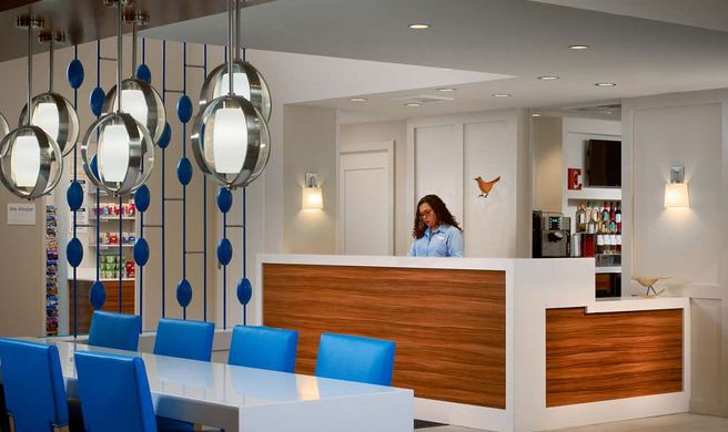 Sonesta Simply Suites Dublin Columbus Lobby