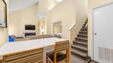 Sonesta ES Suites Cincinnati-Sharonville Suite
