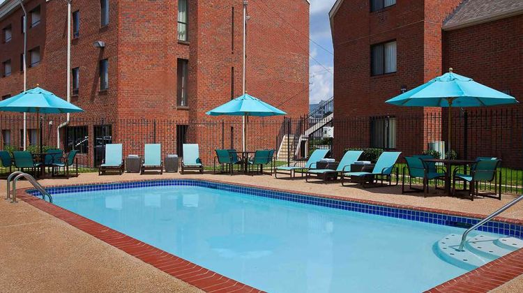 Sonesta Simply Suites Memphis East Pool