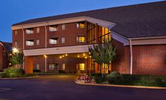 Sonesta Simply Suites Memphis East