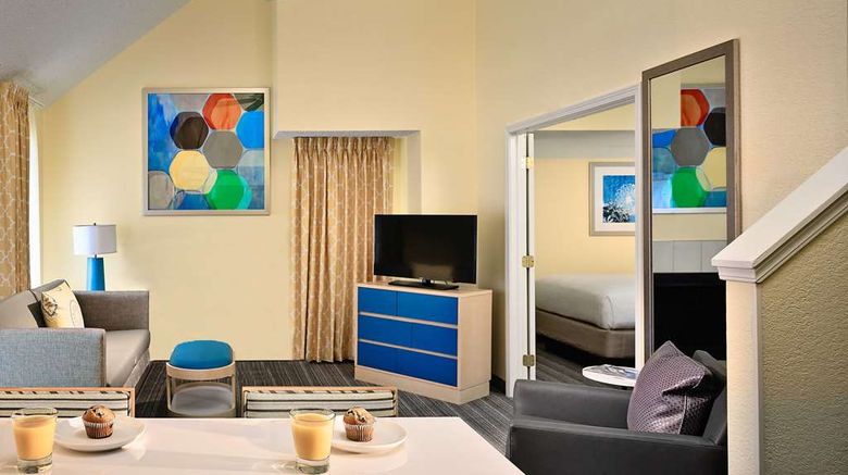 <b>Sonesta ES Suites St Louis-Chesterfield Room</b>. Images powered by <a href="https://iceportal.shijigroup.com/" title="IcePortal" target="_blank">IcePortal</a>.