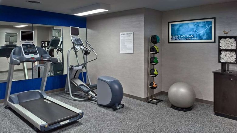 <b>Sonesta ES Suites Burlington Recreation</b>. Images powered by <a href="https://iceportal.shijigroup.com/" title="IcePortal" target="_blank">IcePortal</a>.