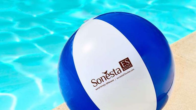 <b>Sonesta ES Suites Cincinnati-Blue Ash Pool</b>. Images powered by <a href="https://iceportal.shijigroup.com/" title="IcePortal" target="_blank">IcePortal</a>.